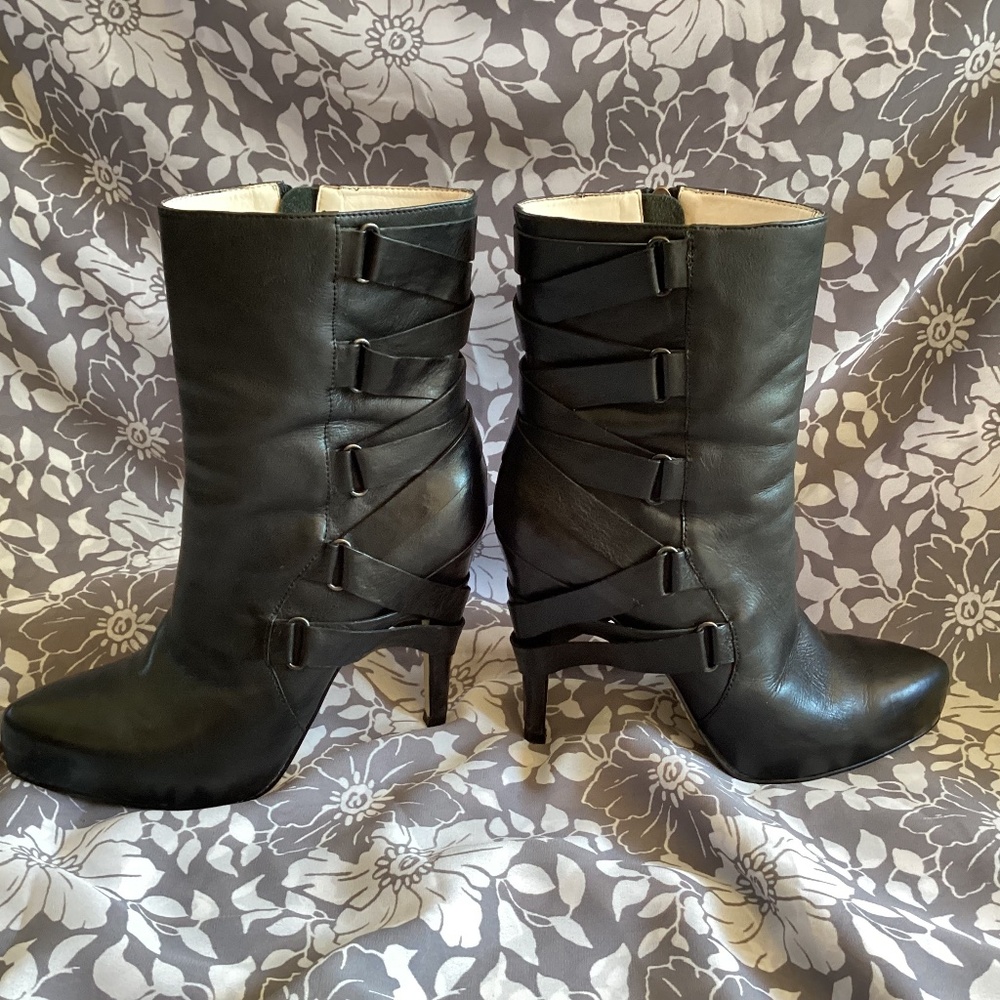 Boutique 9 Black Leather Heel Boot